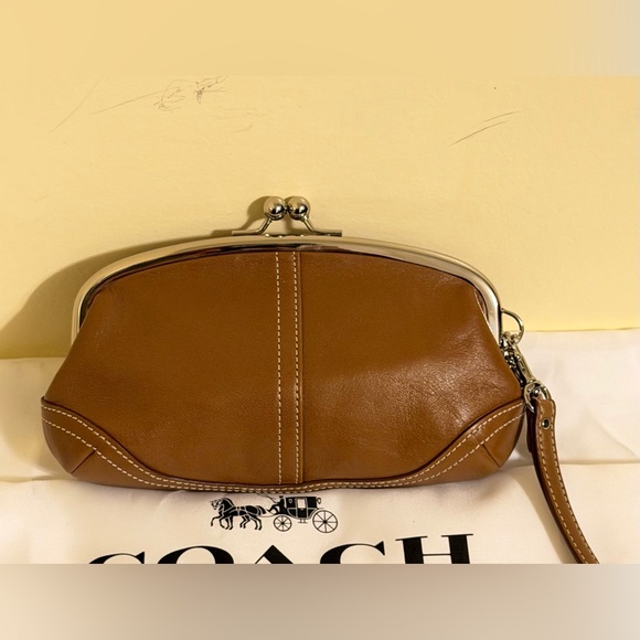 NWT Vintage Coach Soho Kisslock ran leather framed wristlet clutch purse - Picture 6 of 7